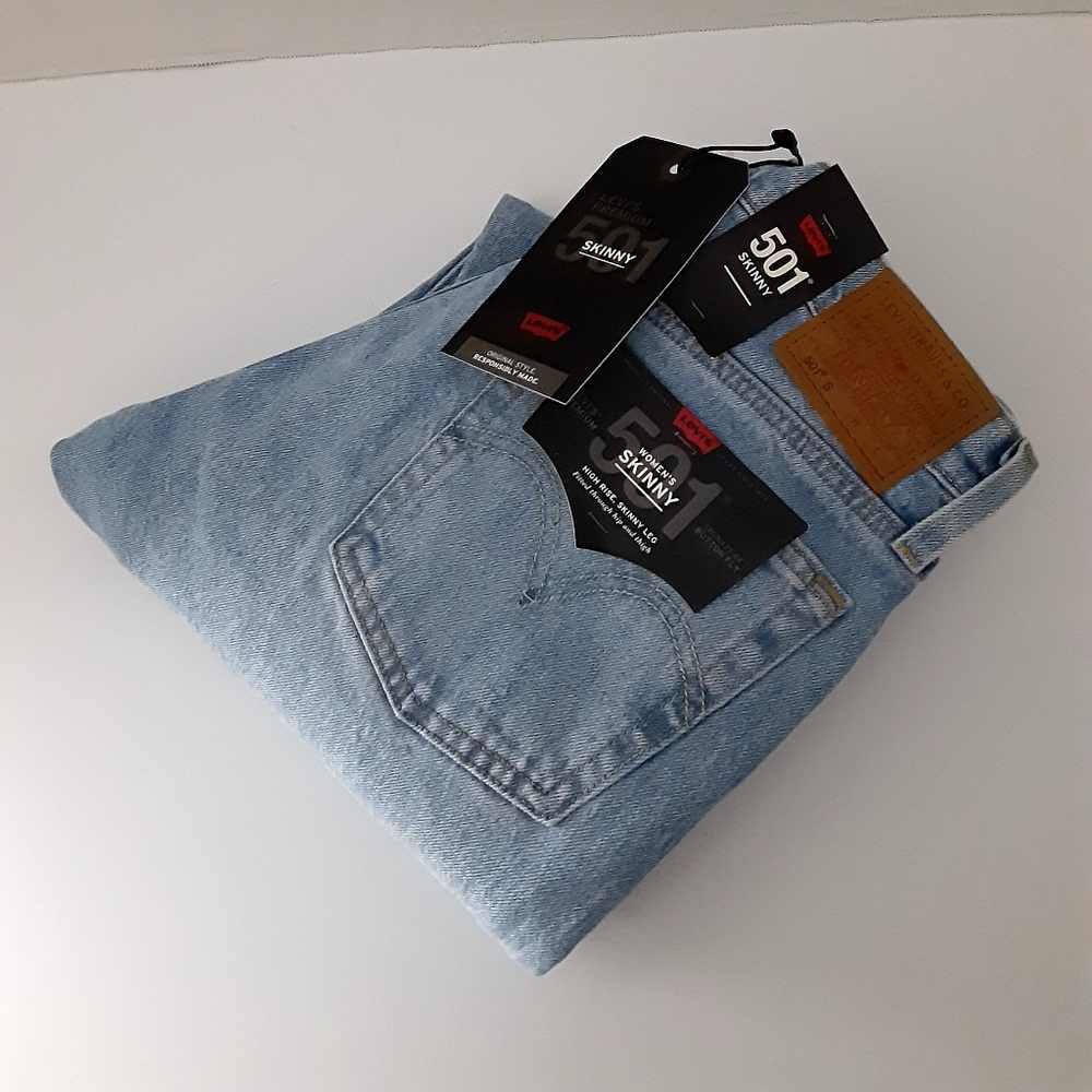 Levi Jean's
